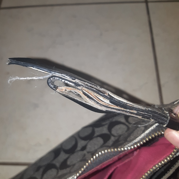 Purse - Picture 5 of 5